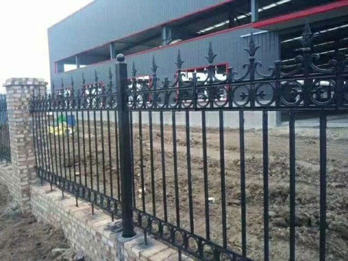 一體成型鑄鐵護(hù)欄